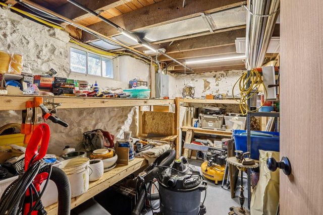 171 W Main STREET, Fontana, WI 53125