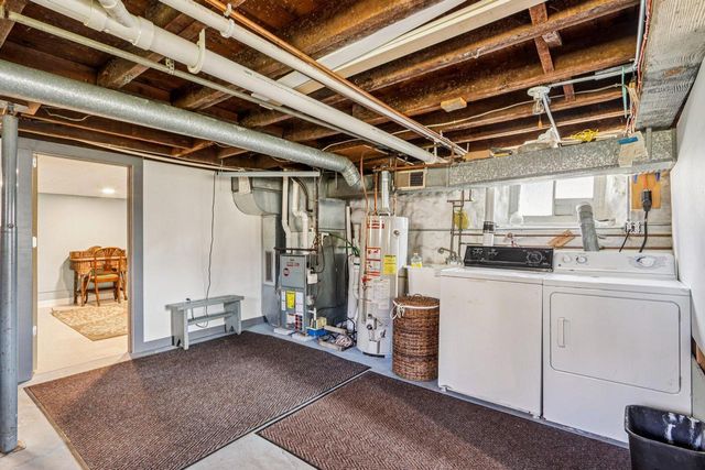 171 W Main STREET, Fontana, WI 53125