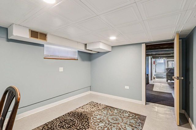 171 W Main STREET, Fontana, WI 53125