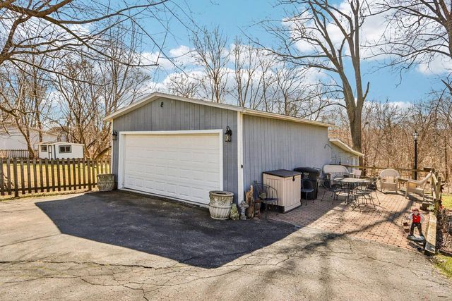 171 W Main STREET, Fontana, WI 53125