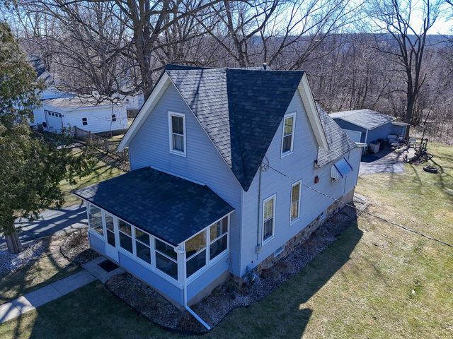 171 W Main STREET, Fontana, WI 53125