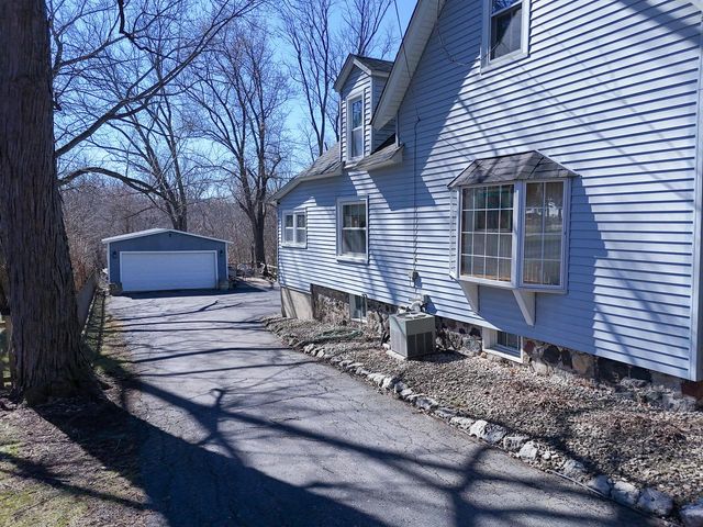 171 W Main STREET, Fontana, WI 53125