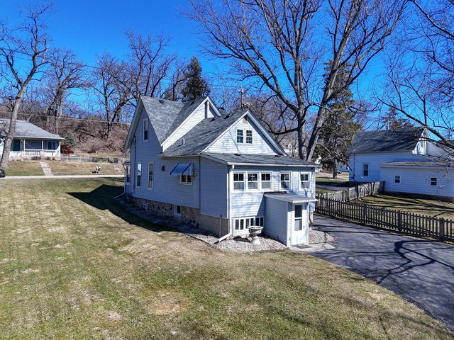 171 W Main STREET, Fontana, WI 53125