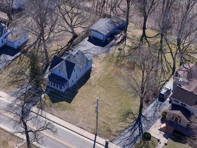 171 W Main STREET, Fontana, WI 53125