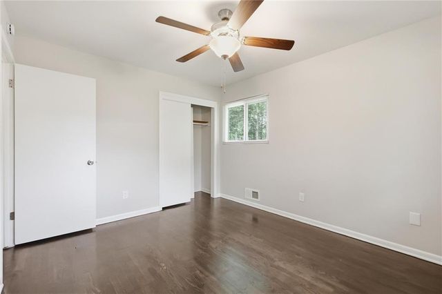 5012 Powell Avenue, Kansas City, KS 66106