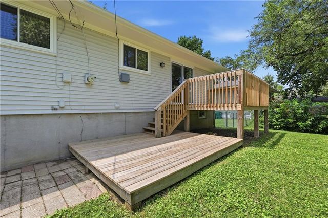 5012 Powell Avenue, Kansas City, KS 66106
