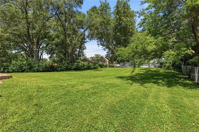 5012 Powell Avenue, Kansas City, KS 66106