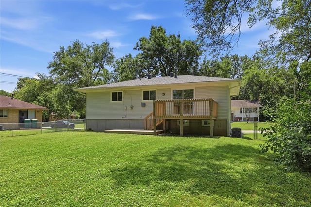 5012 Powell Avenue, Kansas City, KS 66106