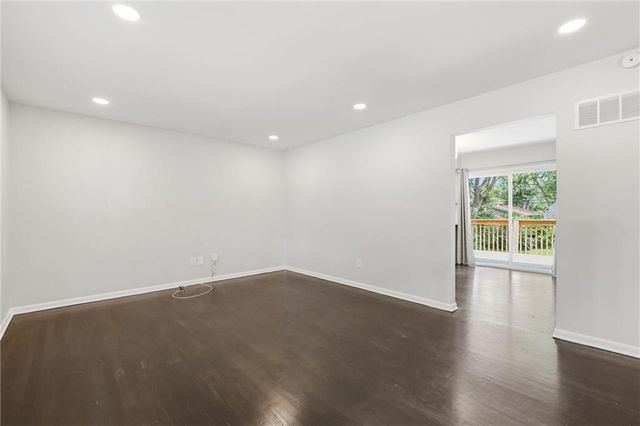 5012 Powell Avenue, Kansas City, KS 66106