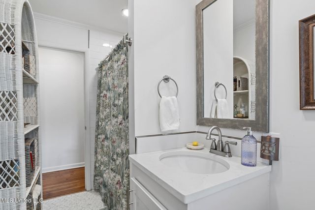 2332 E Northside Drive, Jackson, MS 39211