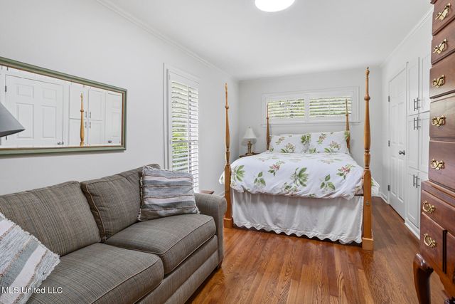 2332 E Northside Drive, Jackson, MS 39211