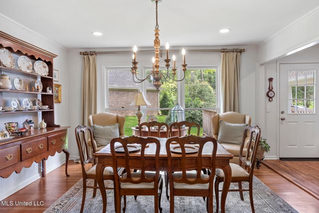 2332 E Northside Drive, Jackson, MS 39211