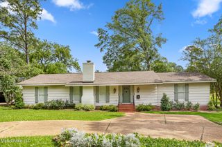 2332 E Northside Drive, Jackson, MS 39211
