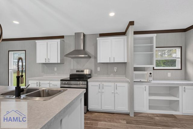 3085 John Wells Road, Hinesville, GA 31313