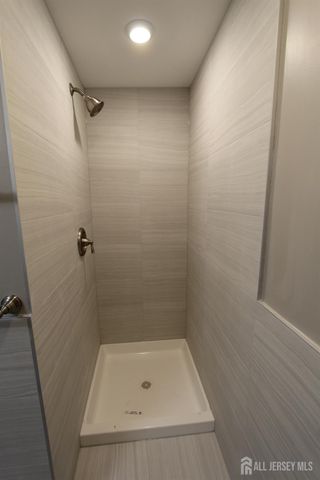 2 Maple Avenue, Plainsboro, NJ 08536