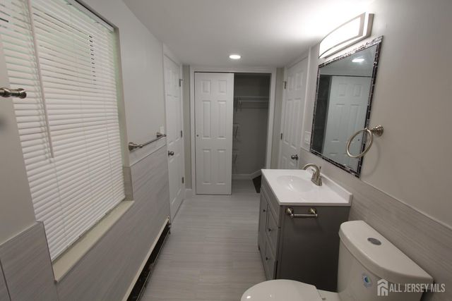 2 Maple Avenue, Plainsboro, NJ 08536