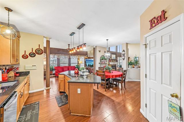 5188 Delcastle Drive, Florissant, MO 63034