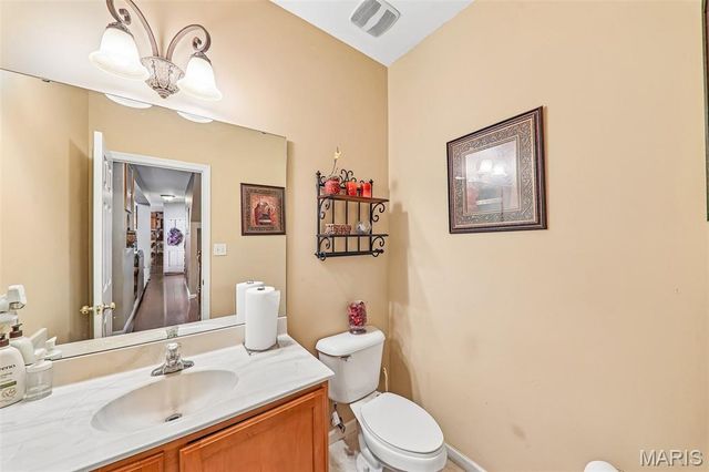 5188 Delcastle Drive, Florissant, MO 63034
