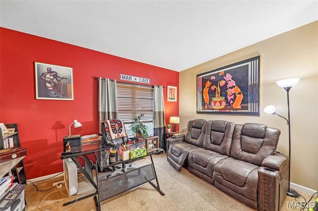 5188 Delcastle Drive, Florissant, MO 63034
