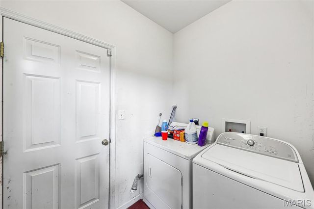 5188 Delcastle Drive, Florissant, MO 63034