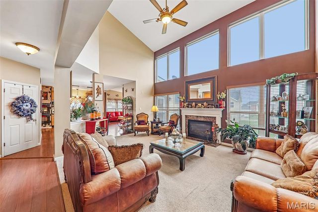 5188 Delcastle Drive, Florissant, MO 63034