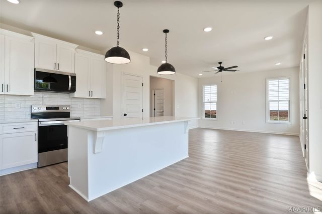226 Blackberry Boulevard, Pike Road, AL 36064