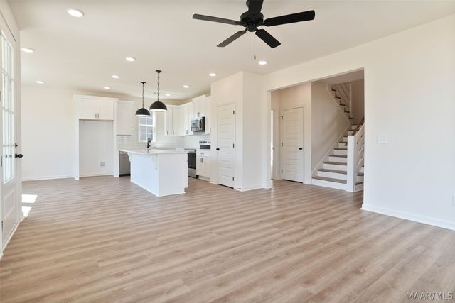 226 Blackberry Boulevard, Pike Road, AL 36064