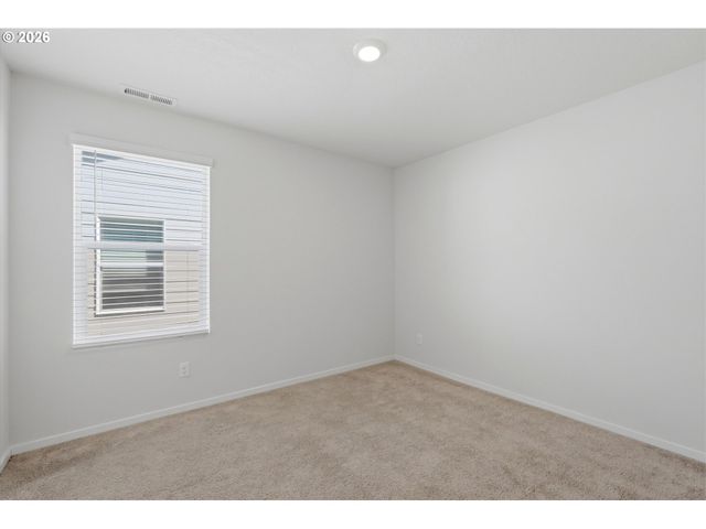 861 N 19TH Ave, Cornelius, OR 97113