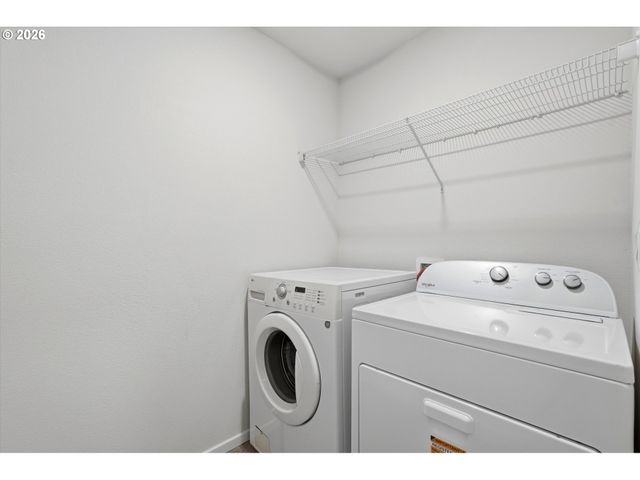 861 N 19TH Ave, Cornelius, OR 97113