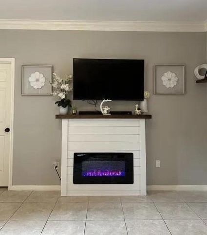 5527 Bertellis Lane, Houston, TX 77091