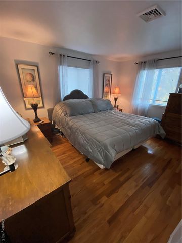 66 Riverview Drive, Fishkill, NY 12524