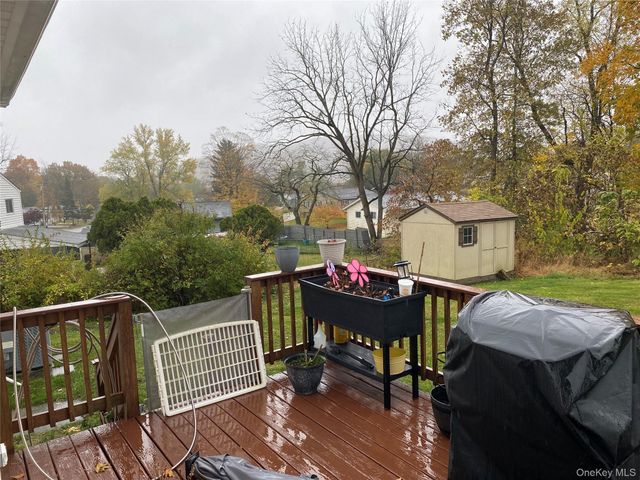 66 Riverview Drive, Fishkill, NY 12524