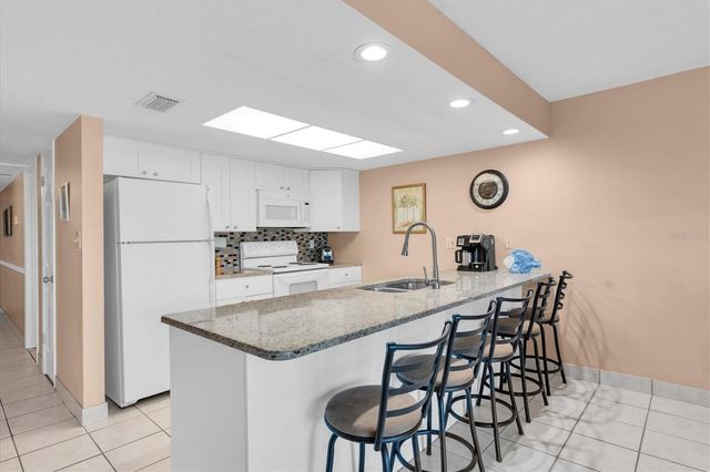 19610 GULF BOULEVARD 308, Indian Rocks Beach, FL 33785