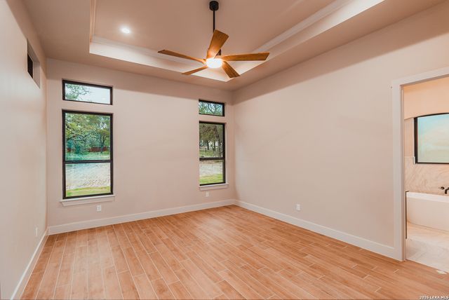 104 Reserve Court, La Vernia, TX 78121