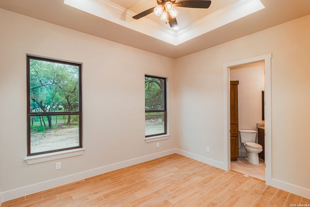 104 Reserve Court, La Vernia, TX 78121