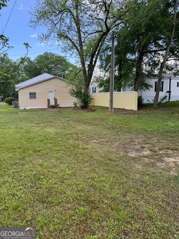 705 W 14TH Avenue, Cordele, GA 31015