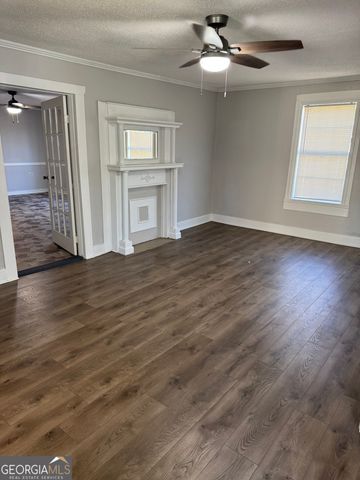 705 W 14TH Avenue, Cordele, GA 31015