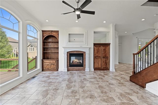 16004 Ballentine Street, Overland Park, KS 66062