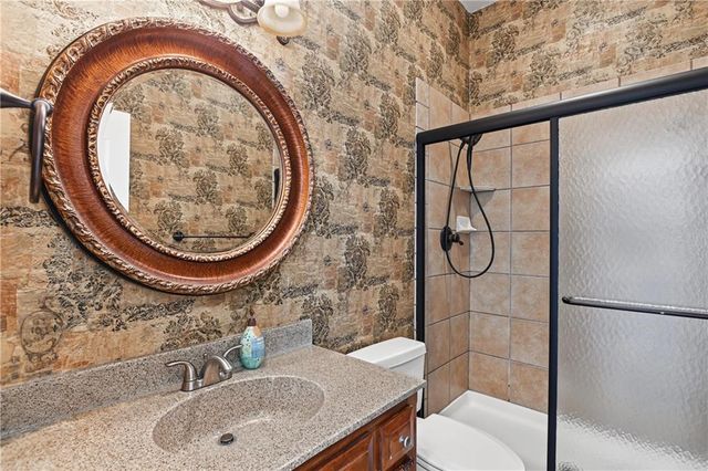 16004 Ballentine Street, Overland Park, KS 66062