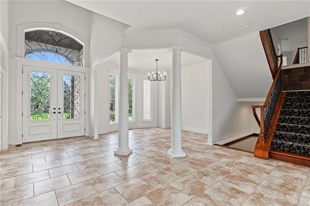 16004 Ballentine Street, Overland Park, KS 66062