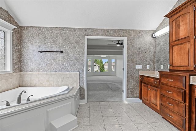 16004 Ballentine Street, Overland Park, KS 66062