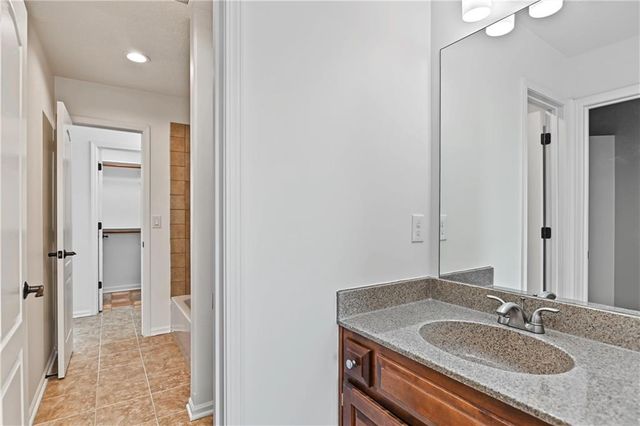 16004 Ballentine Street, Overland Park, KS 66062