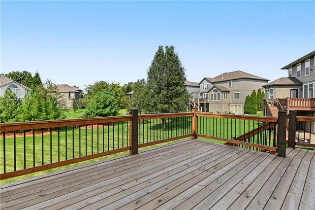 16004 Ballentine Street, Overland Park, KS 66062