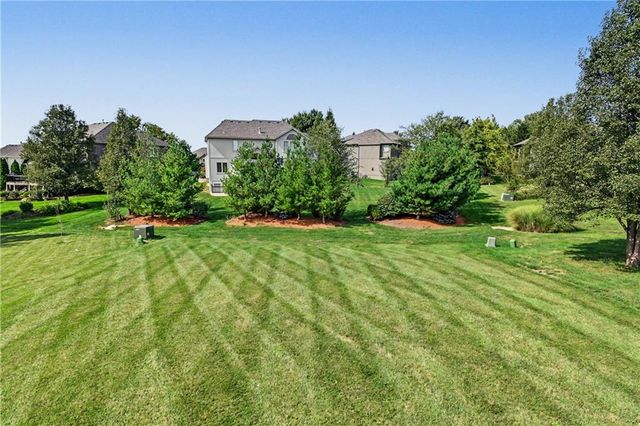 16004 Ballentine Street, Overland Park, KS 66062