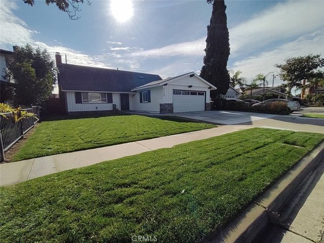 2758 W STOCKTON, Anaheim, CA 92801