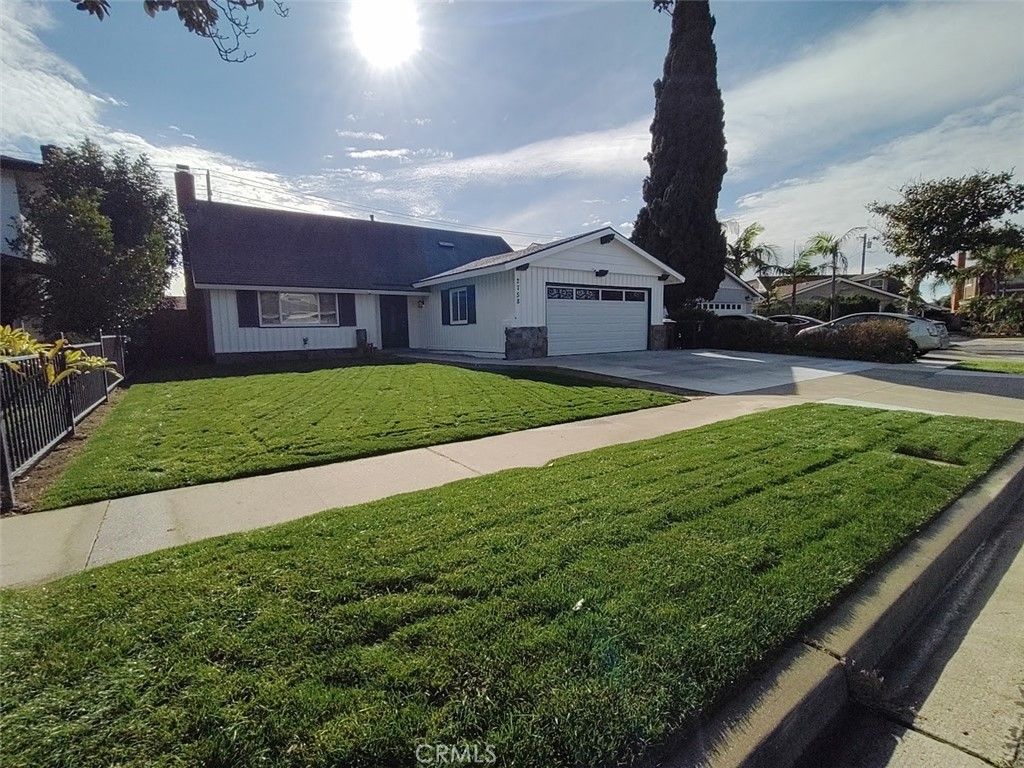 2758 W STOCKTON, Anaheim, CA 92801 — photo 2