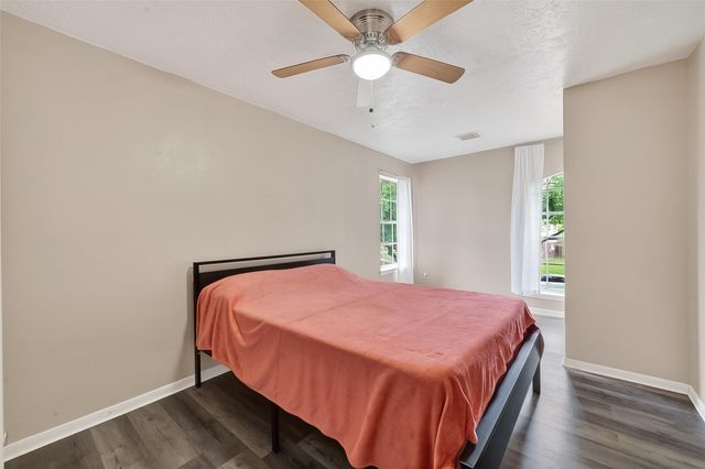 4210 W Meadows Drive, Sugar Land, TX 77479