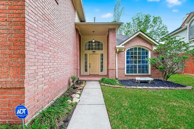 4210 W Meadows Drive, Sugar Land, TX 77479