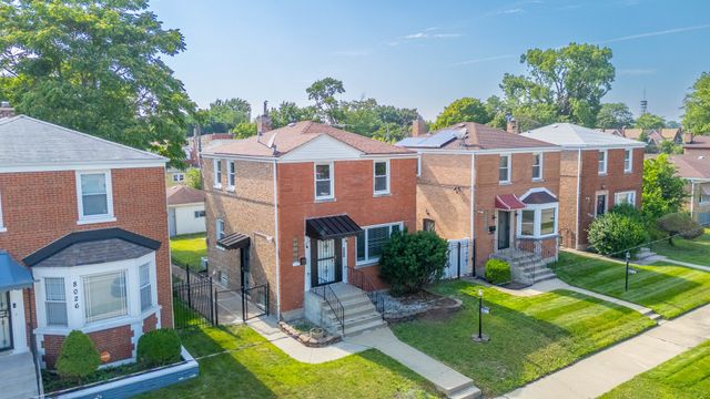 8022 S Wentworth Avenue, Chicago, IL 60620