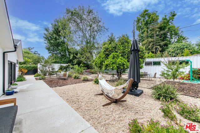 1865 El Monte Drive, Thousand Oaks, CA 91362